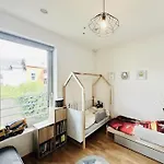 Charming 2 Bedrooms Flat